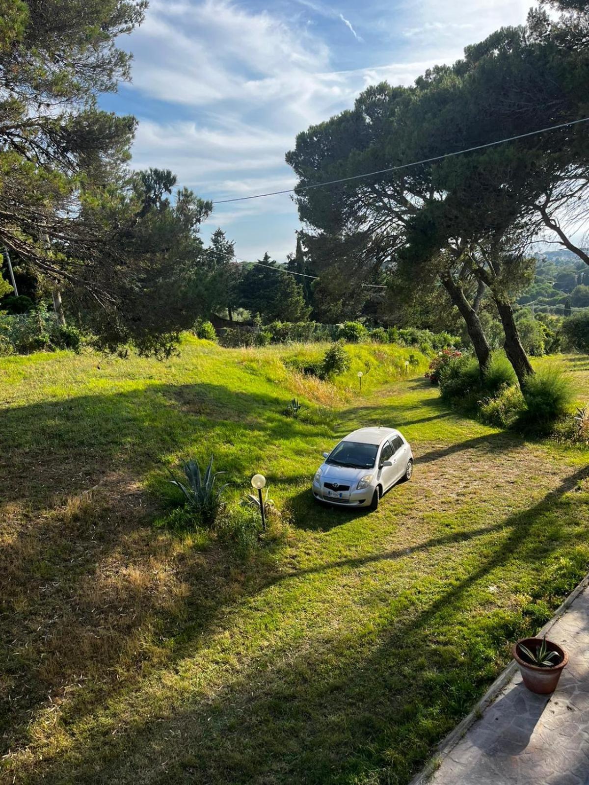 Allulivus Montenero  Exteriér fotografie